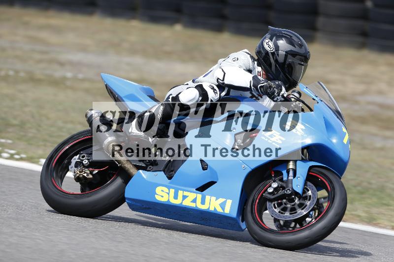 /37 09.08.2026  Pluess Motosport ADR/Freies Fahren/73